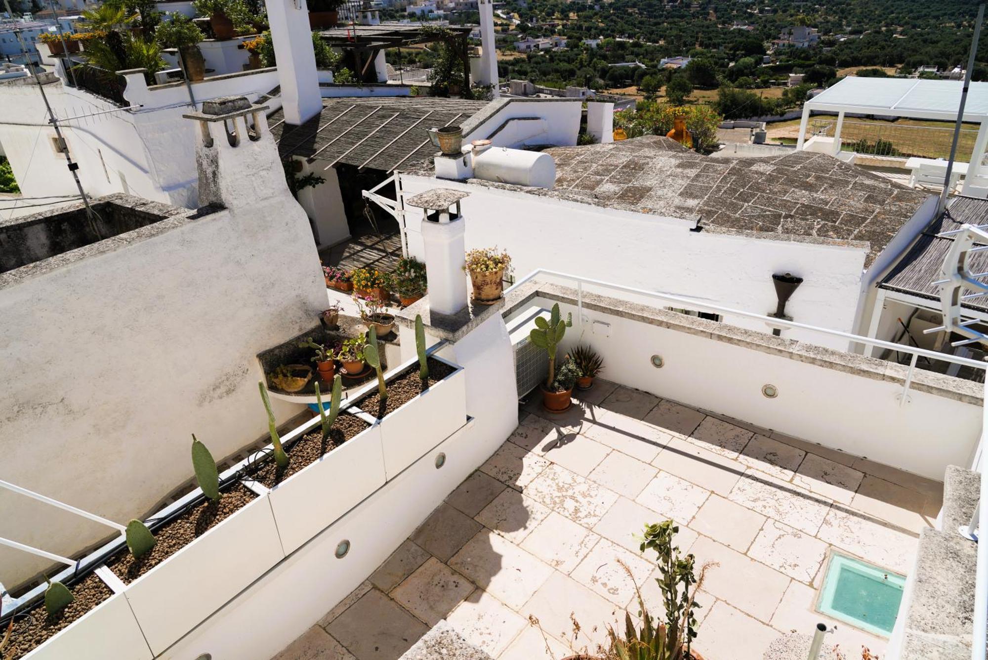 Dimora Lo Scrigno - Una Perla Nel Cuore Di Ostuni Bagian luar foto