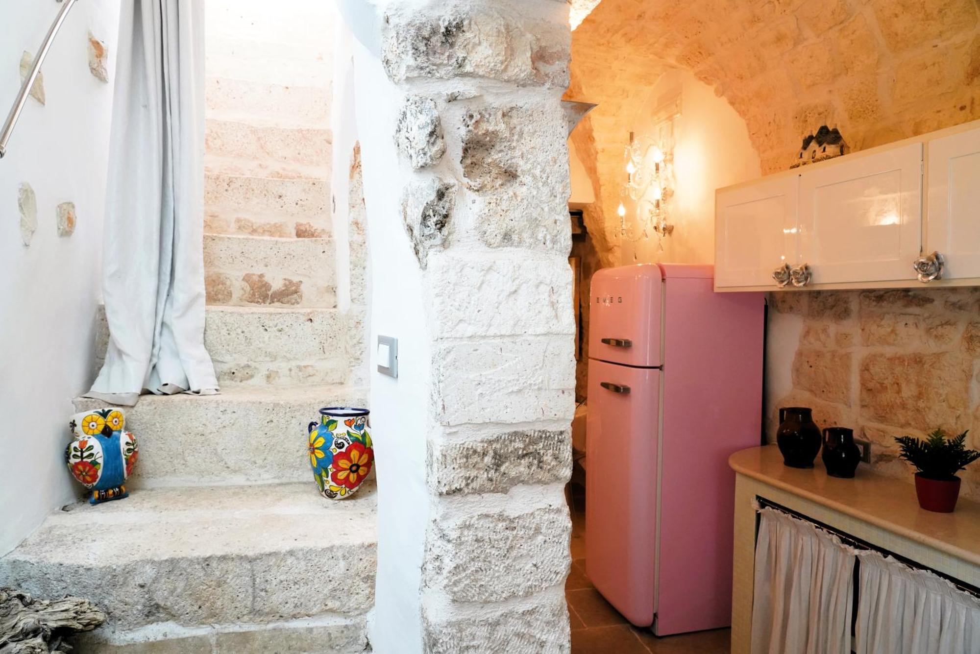 Dimora Lo Scrigno - Una Perla Nel Cuore Di Ostuni Bagian luar foto