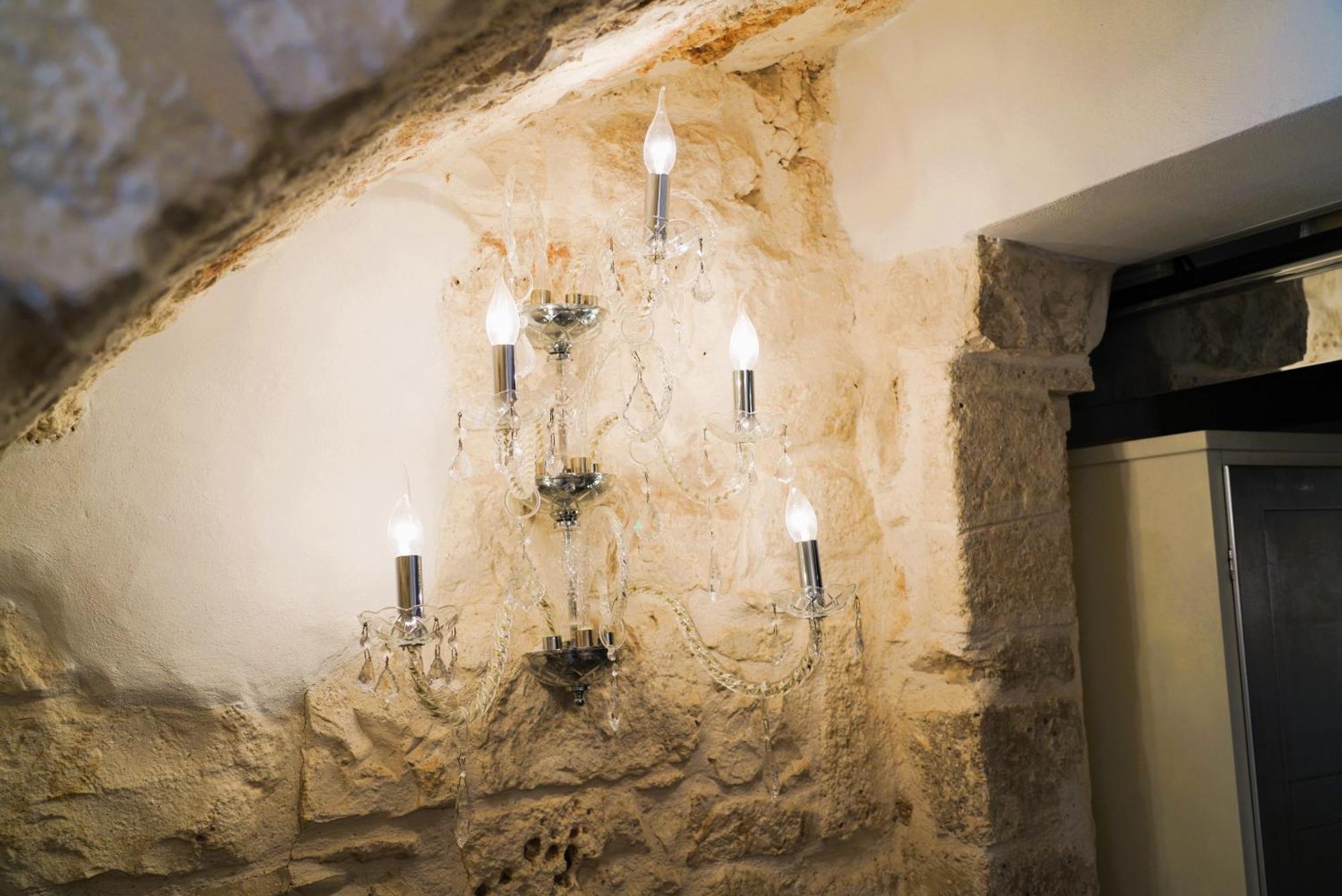 Dimora Lo Scrigno - Una Perla Nel Cuore Di Ostuni Bagian luar foto