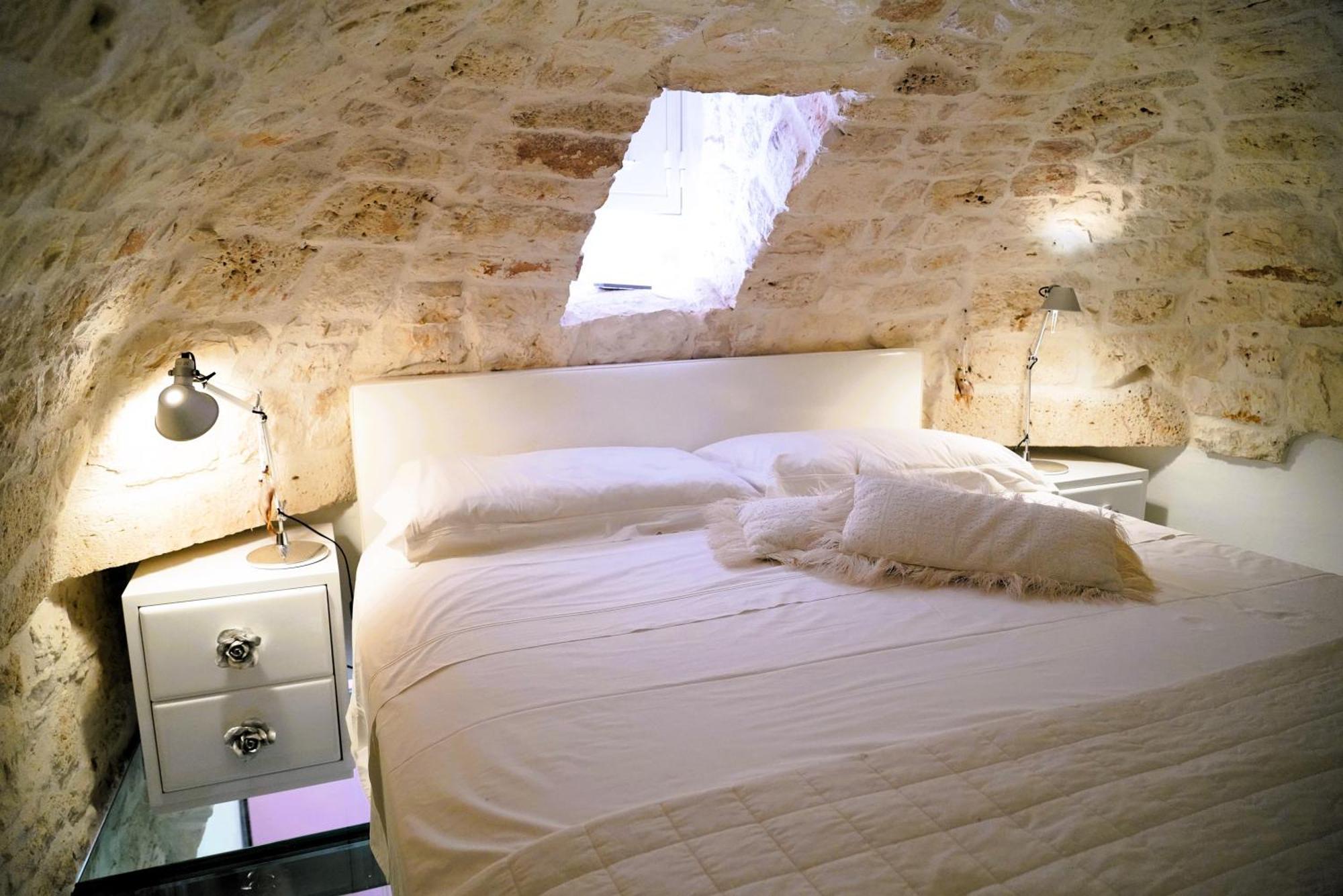 Dimora Lo Scrigno - Una Perla Nel Cuore Di Ostuni Bagian luar foto