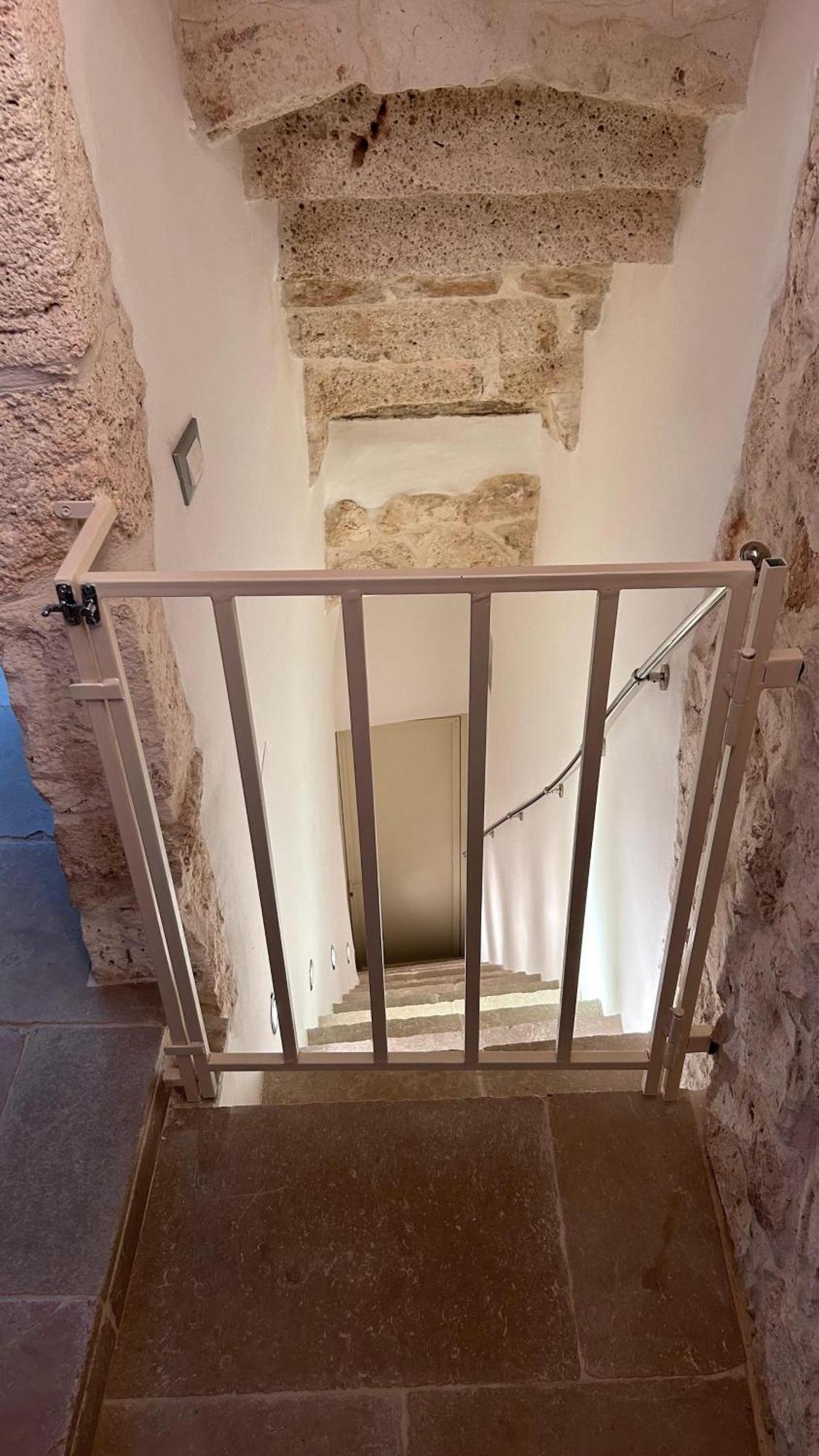 Dimora Lo Scrigno - Una Perla Nel Cuore Di Ostuni Bagian luar foto